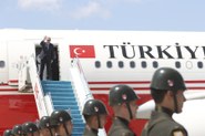 Im freien Fall: Warum sich Erdoğan an Russland orientiert