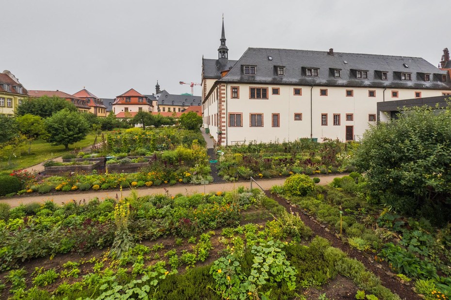 Fulda: Der Klostergarten der Benediktinerinnenabtei zur Heiligen Maria