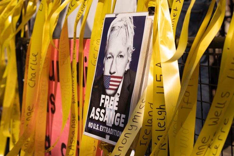 Auslieferung von Julian Assange: Folter durch Verfahren