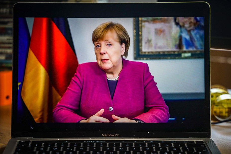 Der Blick zurück auf Merkels Oeuvre ist ein denkwürdiger Gang durch die Zeitgeschichte