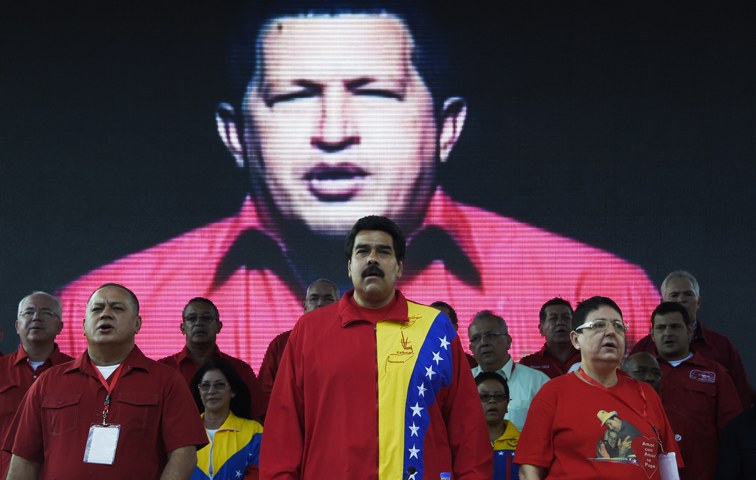 Nicolás Maduro (Mitte) beim Jahreskongress der Sozialisten