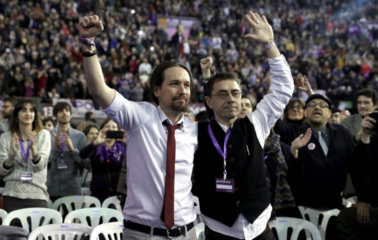 Pablo Iglesias (links) im Schulterschluss mit Carlos Monedero, einem der Gründer von Podemos