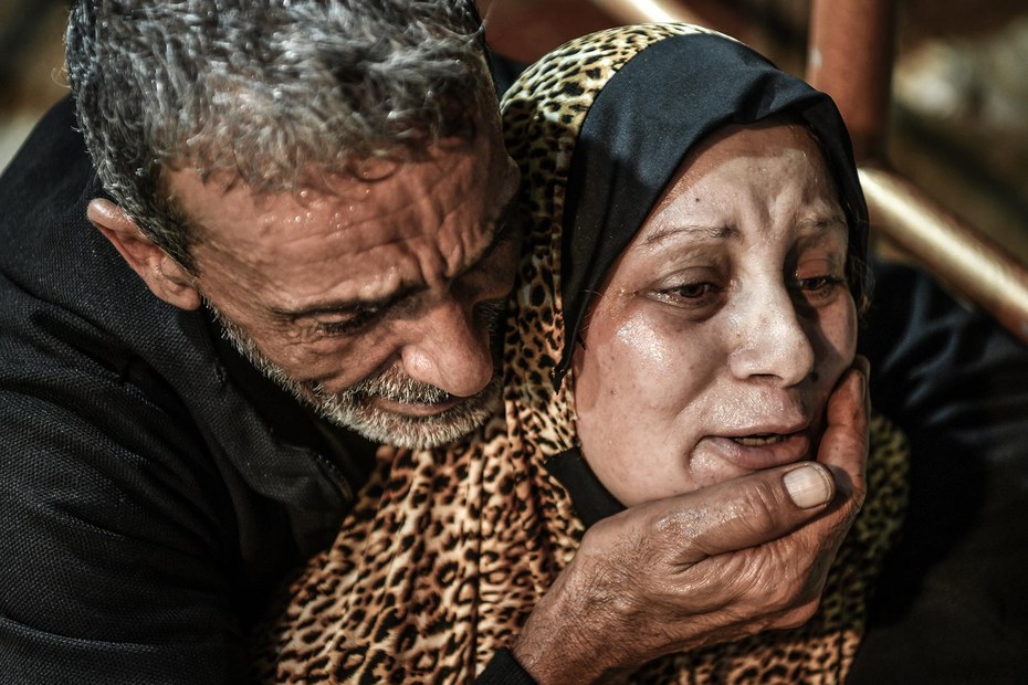 Eine Mutter weint um ihren bei einem israelischen Luftschlag auf Chan Yunis getöteten Sohn, 18. Oktober