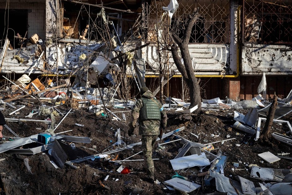 Ein zerstörtes Wohnhaus in Kiew: Derzeit werden die großen Städte in der Ukraine zu Schlachtfeldern