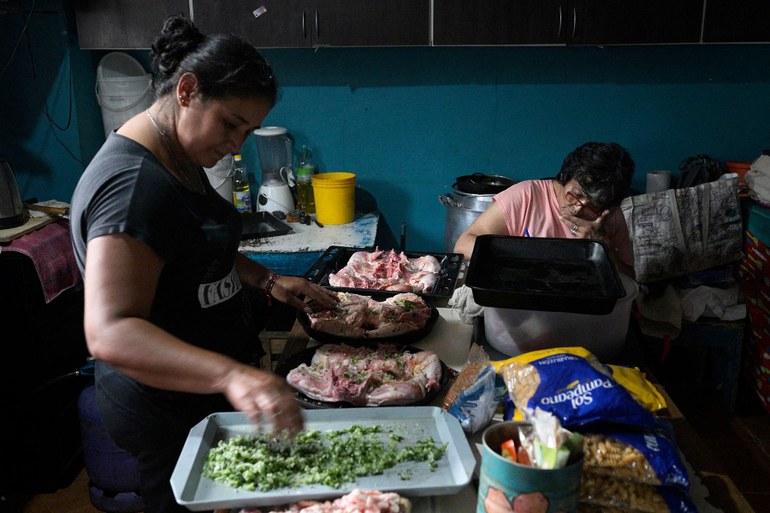 Suppenküche wie diese gibt es viele in Loma Hermosa in Buenos Aires