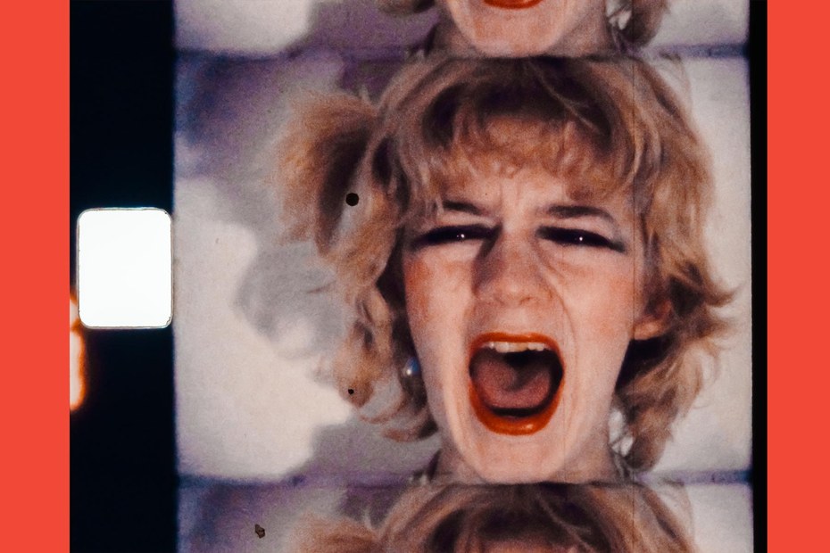 Dieser Schrei ist in London auch zu sehen, dauert drei Minuten und endet mit einer Art Lachen: „3 Minute Scream“ (Gina Birch, 1977)
