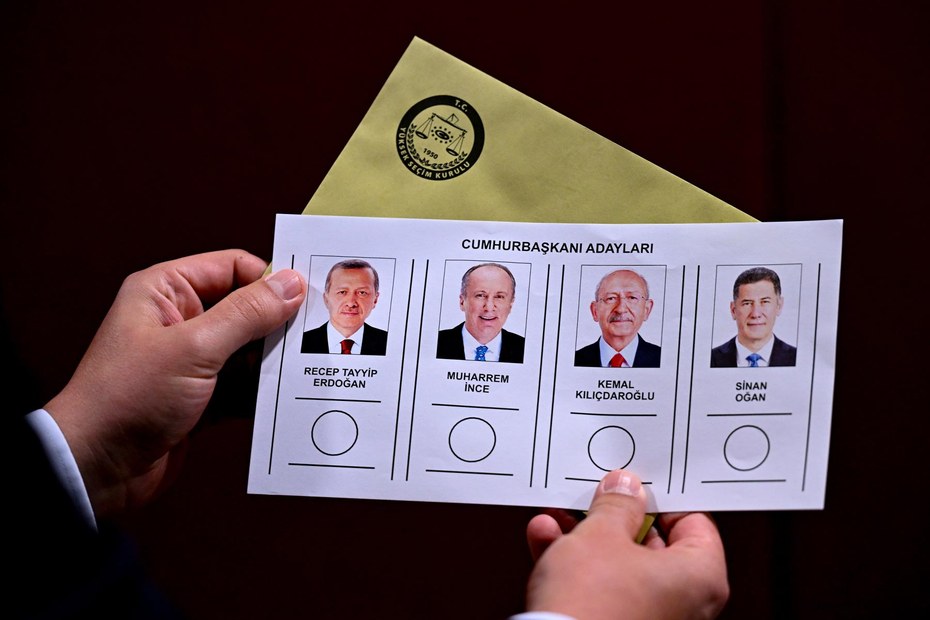 Muharrem İnce von der CHP-Abspaltung Memleket Partisi und Sinan Oğan vom rechten Wahlbündnis Ata İttifakı gelten als chancenlos