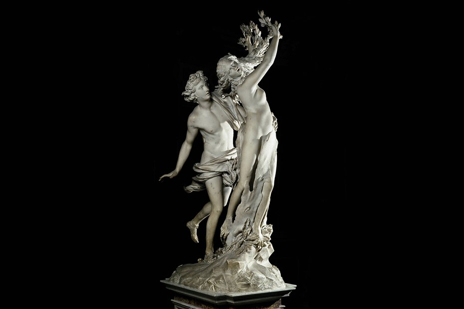 Apoll und Daphne festgehalten von Lorenzo Bernini als Marmorskulptur (1598-1560)