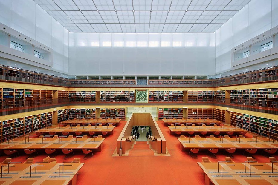 Innenansicht der generalsanierten Berliner Staatsbibliothek „Unter den Linden“ aus dem Jahr 2019