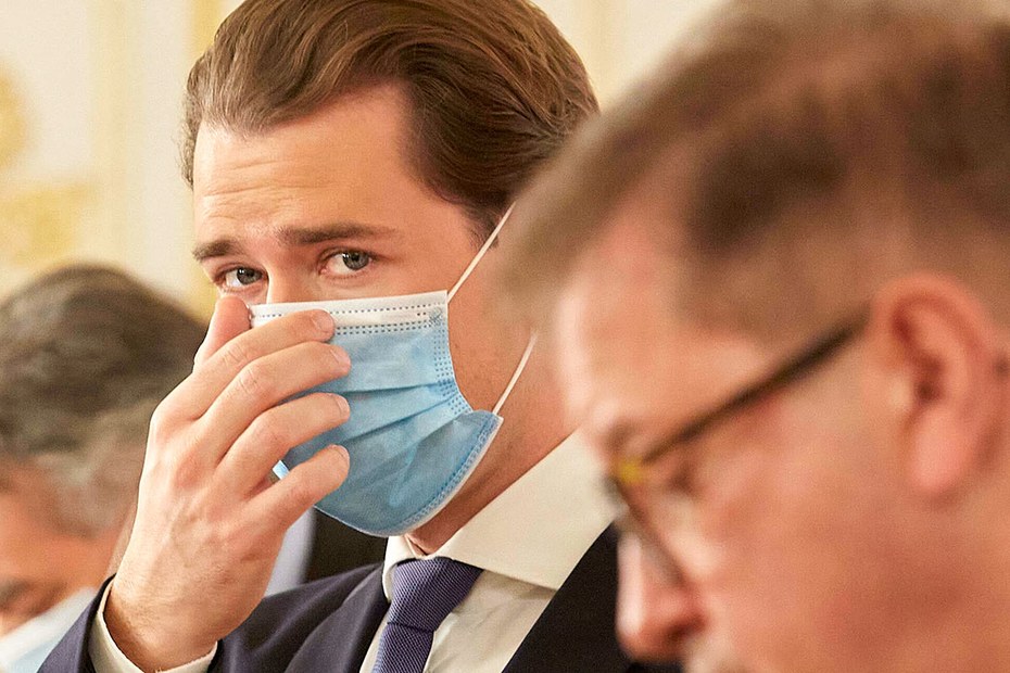 Sebastian Kurz wechselt seine Partner notfalls wie die Mund-Nasen-Maske
