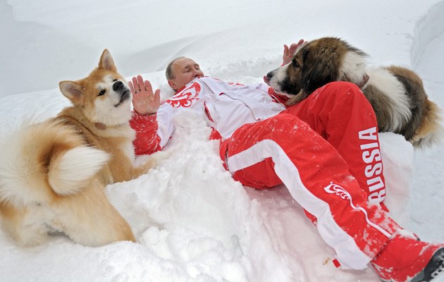 Präsident Putin beim Schneetest in Krasnaya Polyana, dem Austragungsort der Skilanglauf-Wettbewerbe