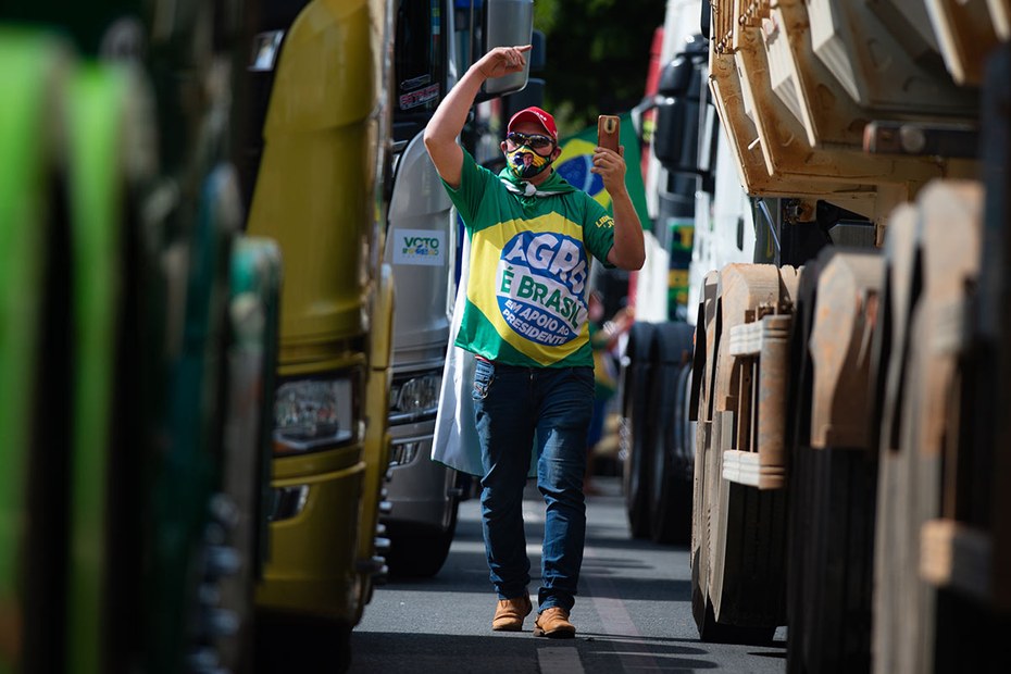 Brasiliens Präsident Bolsonaro hat einen schwindenden Rückhalt in der Bevölkerung. Umso energischer treten nun seine Anhänger auf