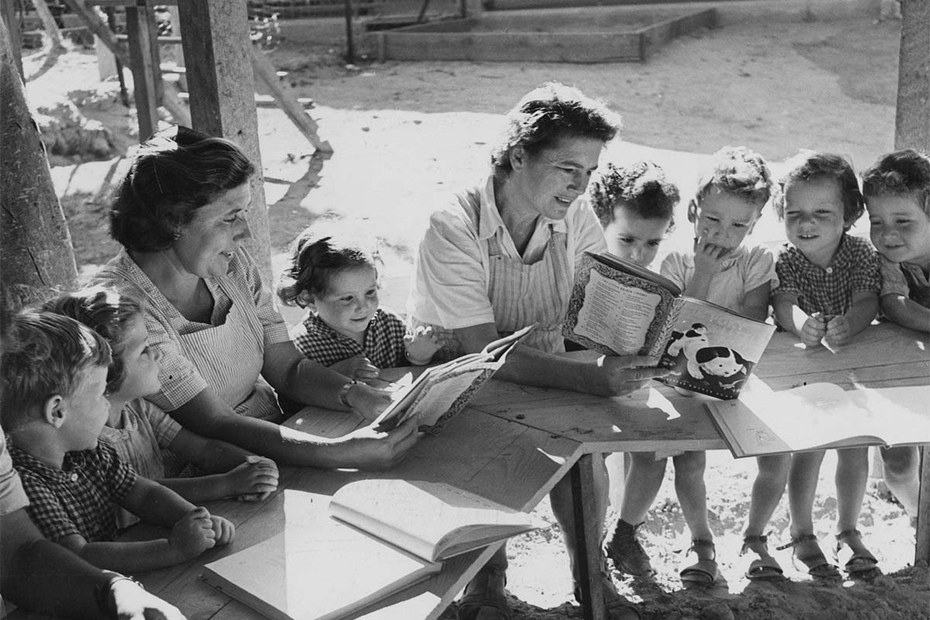 1955 in Israel: Kinder in einem Kibbuz
