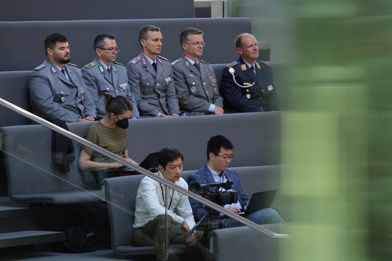 Sondervermögen für die Bundeswehr: Einer Demokratie absolut unwürdig