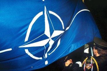 NATO-Osterweiterung 1999: Der Konflikt mit Russland ist gewollt