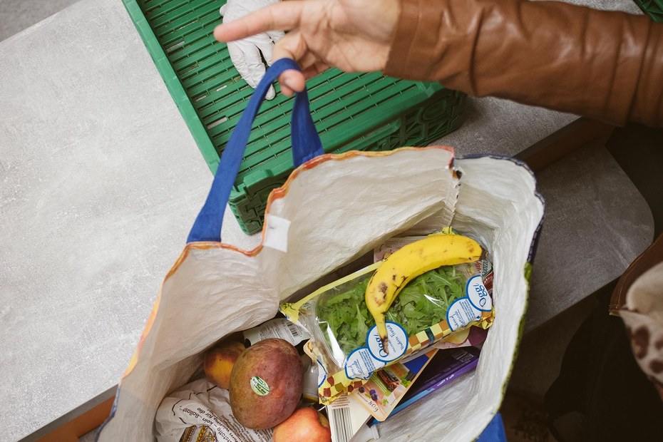 Leere Taschen: Für mehr frisches Obst und Gemüse reicht das Geld selten