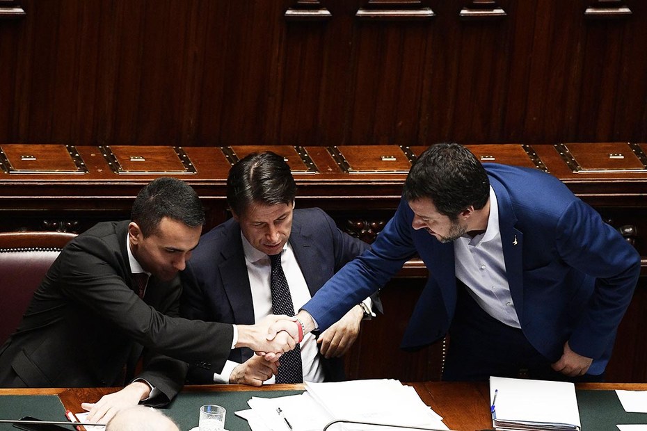 Der Wille zur Macht eint: Premier Giuseppe Conte zwischen Luigi Di Maio (links) und Matteo Salvini