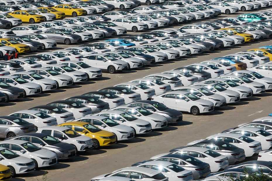 Hoppla, plötzlich drängen chinesische Marken wie Geely auf den E-Auto-Markt und hängen die Konkurrenz ab