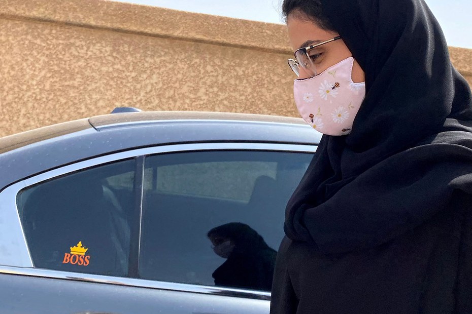 Frauen dürfen in Saudi-Arabien mittlerweile allein Auto fahren. Von einer echten Gleichberechtigung ist das Land aber nach wie vor meilenweit entfernt