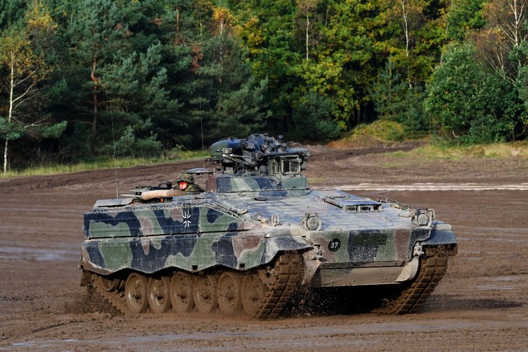 Panzerlieferungen in die Ukraine: Salamitaktik von Olaf Scholz