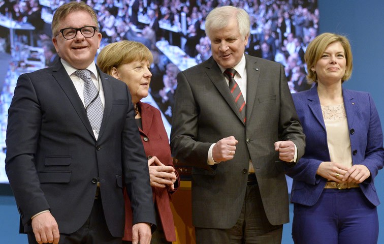 Mit Merkel und Seehofer: Geht beides? Eher nicht