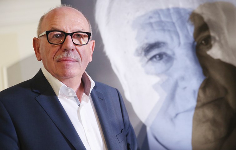 Ex-Biograf Heribert Schwan hat den Rechtsstreit mit Helmut Kohl vorerst verloren