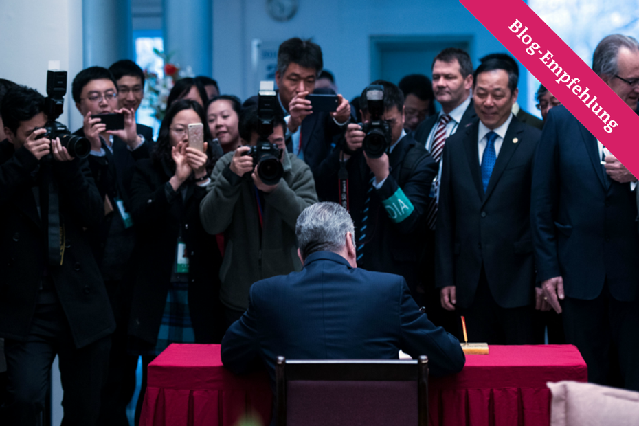 Präsident, Posterboy, Fotomodell: Gauck in der Tongji Universität in Shanghai