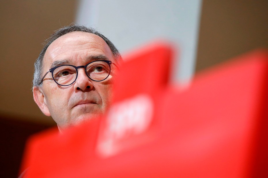 Der Vorschlag von Norbert Walter-Borjans lässt hoffen, dass sich die SPD wieder um sozialen Ausgleich und Umverteilung in die richtige Richtung bemüht