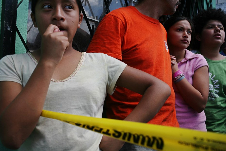 Hinter dieser Absperrung in Guatemala City wurden Körperteile einer ermordeten Frau gefunden