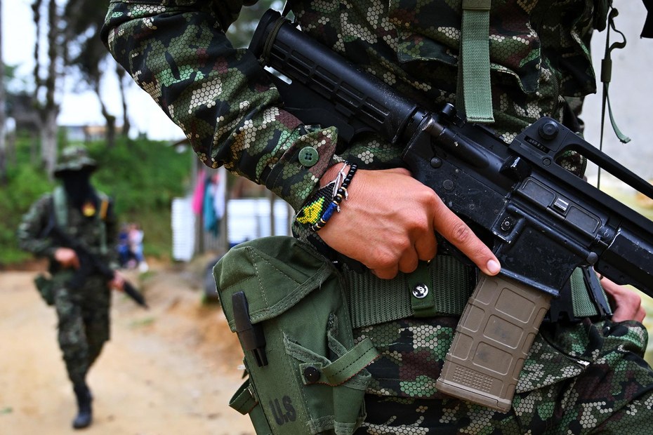 Auch paramilitärische Verbände haben bisher in Kolumbien am Drogenhandel verdient
