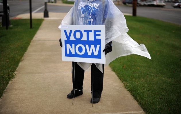 Anhänger der Demokraten ruft in Ohio zum "early voting" auf