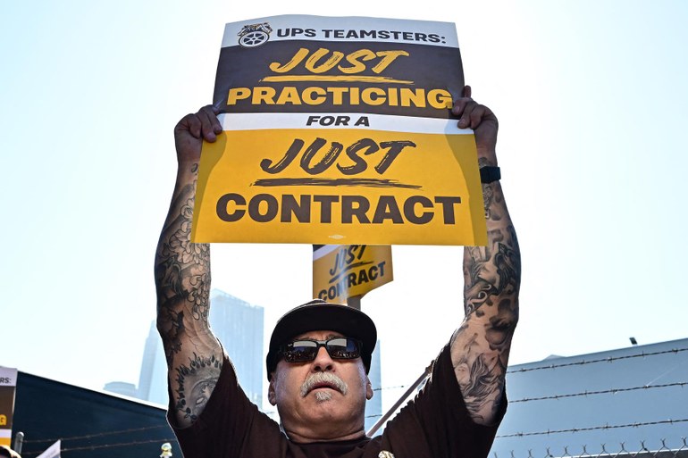 Die Teamster-Gewerkschaft hat UPS einen erstaunlichen Tarifvertrag abgerungen