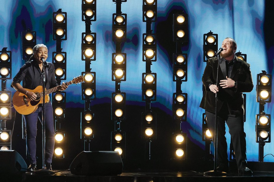 Tracy Chapman und Luke Combs bei den 66. Grammy-Awards im Februar 2024