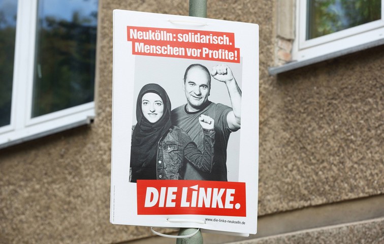 Solidarisch: Sarah Moayeri macht sich im Wahlkampf mit der Linken für soziale Verbesseungen in Berlin-Neukölln stark