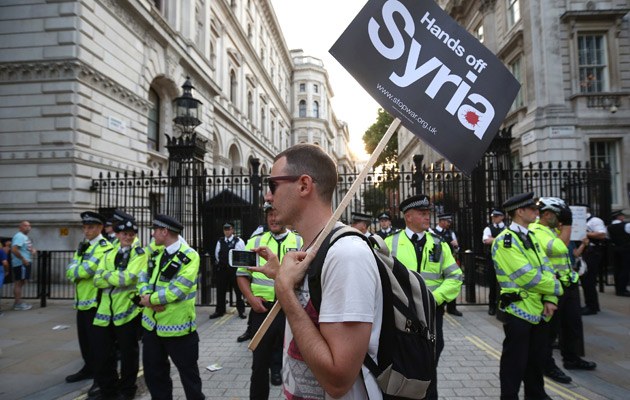 Anti-Kriegsdemonstranten an der Downing Street 