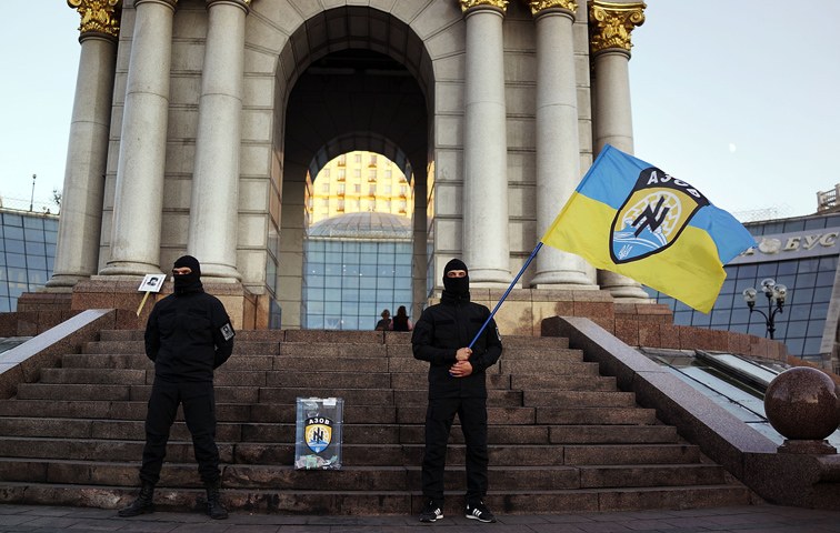 Gardisten des Asow-Bataillons am Kiewer Maidan
