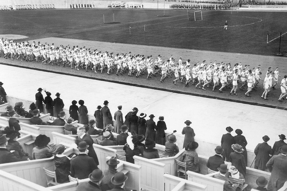 Frühjahrslauf des Verbands der Berliner Athletik an der „Stätte des edlen Mannesruhmes“, Berlin-Grunewald, 22. März 1914
