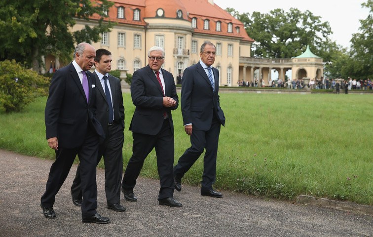 Pawlo Klimkin (Zweiter von links) beim Berliner Außenministertreffen