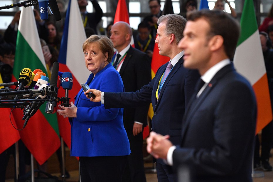 Wenn Macron mit der liberalen Machtoption liebäugelt, bleibt Angela Merkel womöglich das Nachsehen