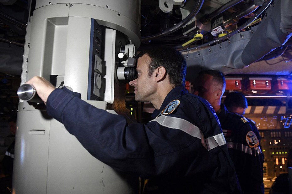 Emmanuel Macron bei der Besichtigung des U-Boots „Le Terrible“ („der Schreckliche“) im Jahr 2017