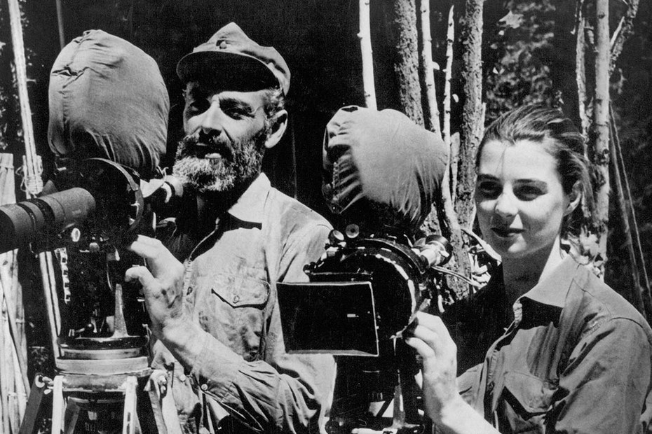 Vater Hans, Tochter Monika Ertl 1958 bei den Aufnahmen zum Amazon-Expeditionsfilm „Hito-Hito“