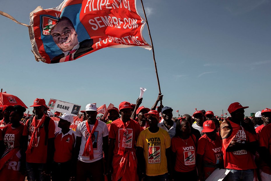 Frelimo-Unterstützer auf der letzten Kundgebung vor der Wiederwahl