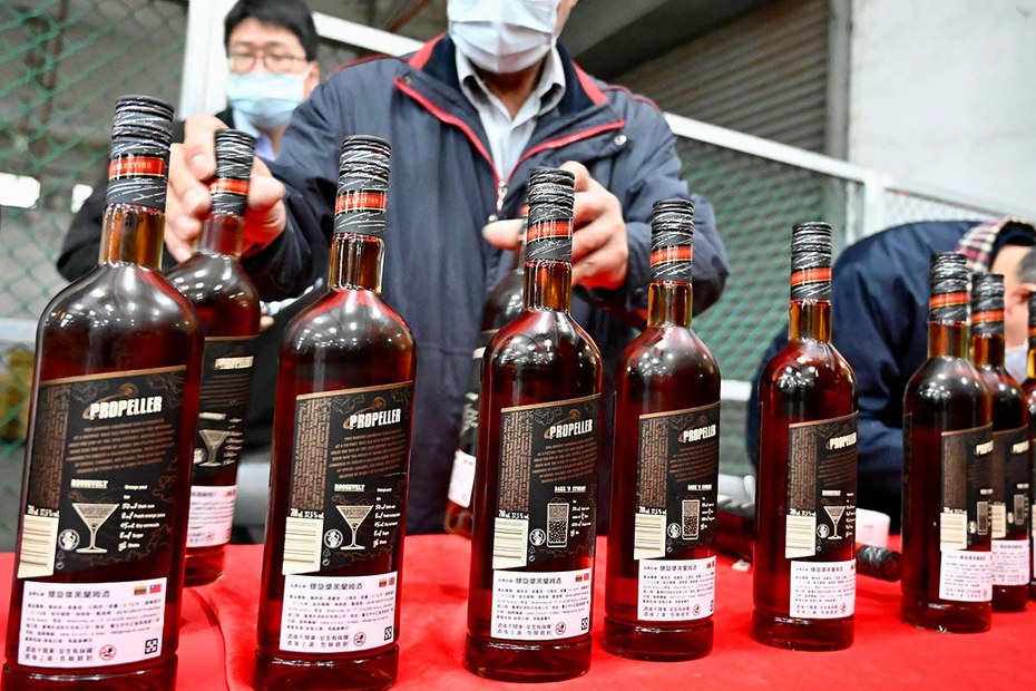 Ganz schön Rum gekommen: importierter litauischer Schnaps in Taiwan