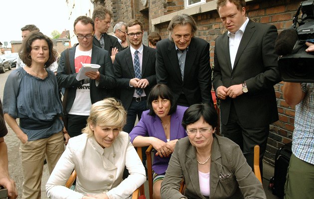 Ideale Zuschauer: Die MDR-Redakteurin Götz (l.), die MDR-Intendantin Wille (sitzend l.), die Ministerpräsidentin Lieberknecht (sitzend r.), der Produzent Smeaton (2. von r.)