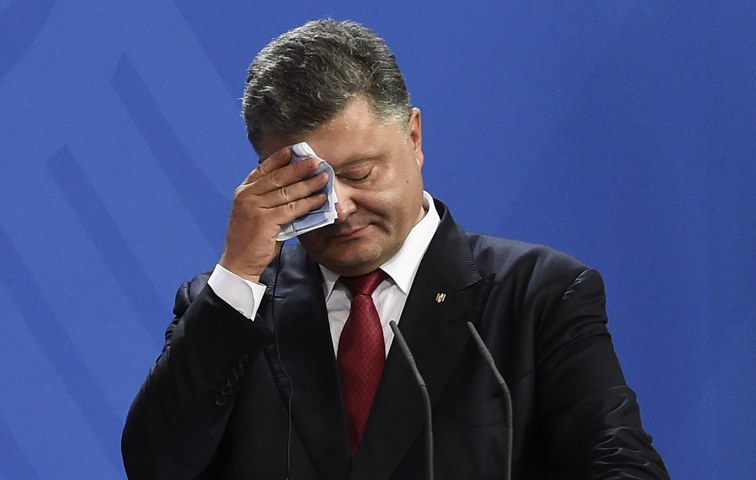 Präsident Poroschenko bremst den Friedensplan in der Ukraine
