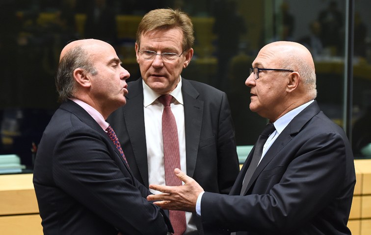 Kein Spielraum: die Finanzminister Spaniens, Belgiens und Frankreichs beim Krisentreffen in Brüssel