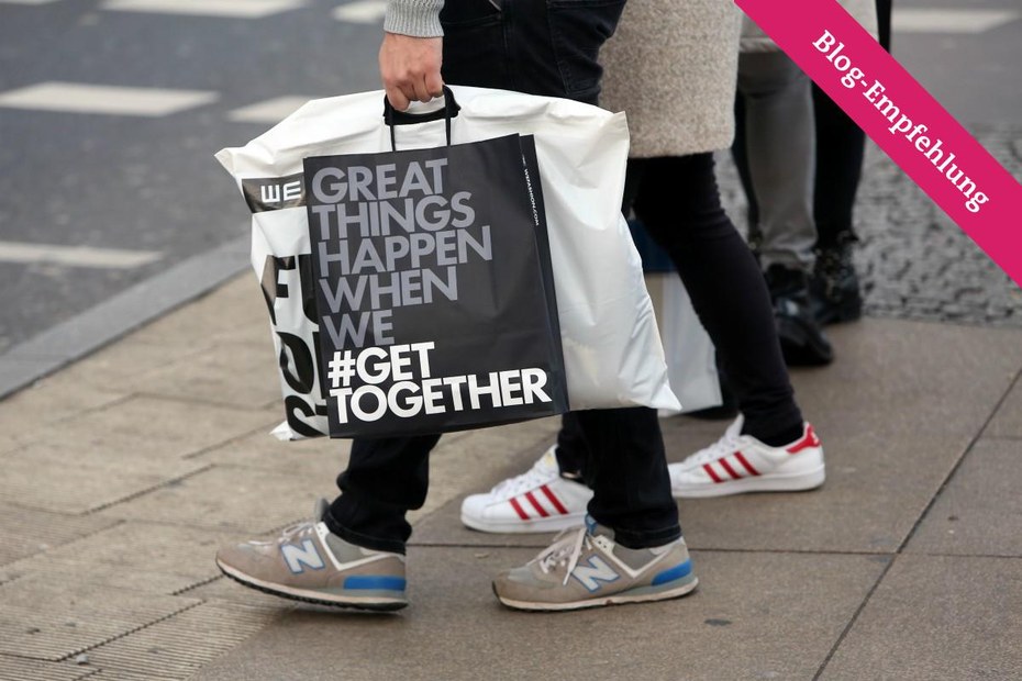 Wenn der Zusammenhalt nur noch als Werbung auf Einkaufstüten stattfindet, braucht es statt Spenden ein viel grundlegenderes gesellschaftliches Umdenken