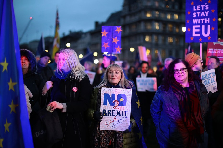 Befürworter eines EU-Verbleibs protestieren am 15. Januar vor dem britischen Parlament