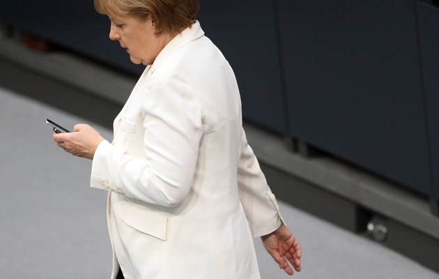 Als Politikerin ist Angela Merkel im Social Web ungeschlagen, zumindest in Deutschland. Die Kanzlerin hat mehr als 200.000 Unterstützer in sozialen Netzwerken.