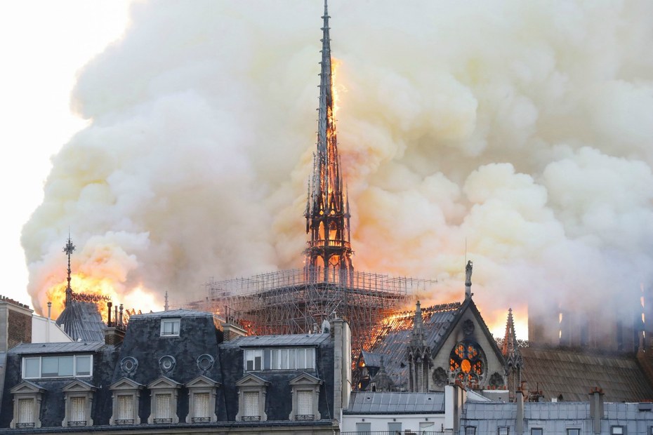Der Berichterstattung vom Brand der Kirche Notre-Dame war an pietätlosen Nichtigkeiten schwer zu überbieten